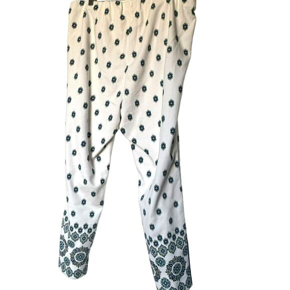 J. JILL Women's 18 White Blue Floral Boho Essential Cotton Stretch Pull On Pants - Picture 4 of 11